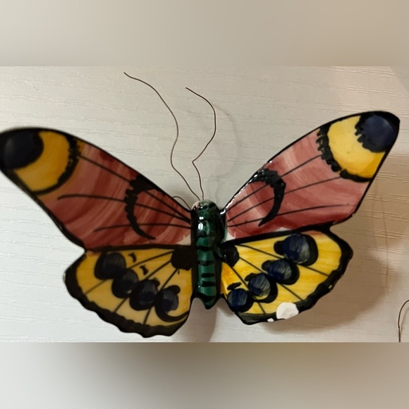 Vintage Anfara Portugal Hand Painted Portugese Ceramic Butterflies Trio Set - Picture 4 of 6